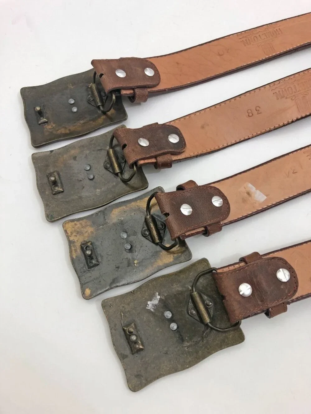 Hometown Leather Men's Women's Western Belt with Silver/Goldtone Buckle